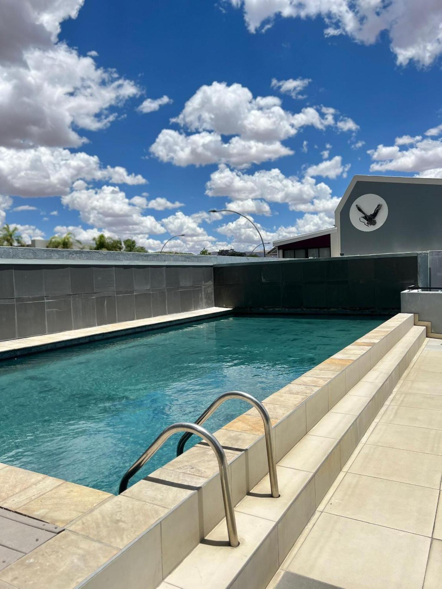 Cosy Apartment In The Heat Of The City Windhoek Bagian luar foto